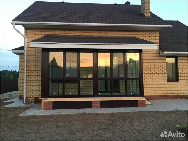 Остекление балконов, веранд, террас под ключ