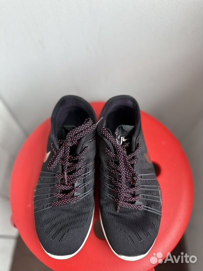 Nike Free TR 6. 36 размер