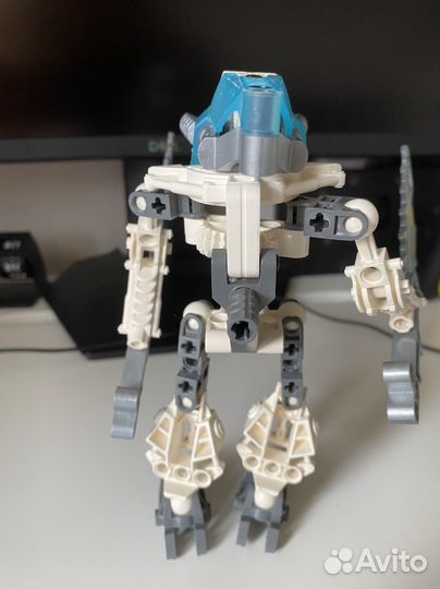 Lego bionicle Keerakh 8619