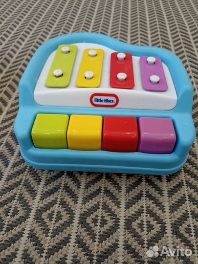 Развивающие игрушки для малышей