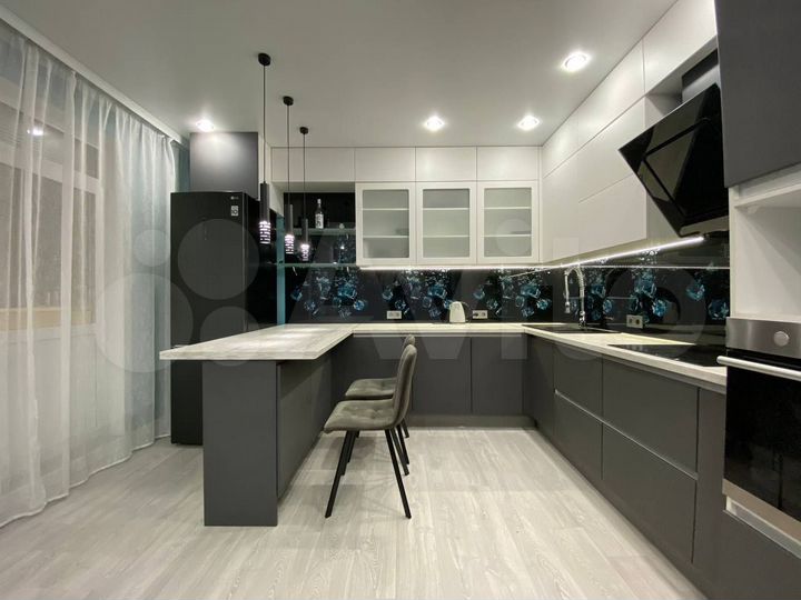 3-к. квартира, 86 м², 7/9 эт.