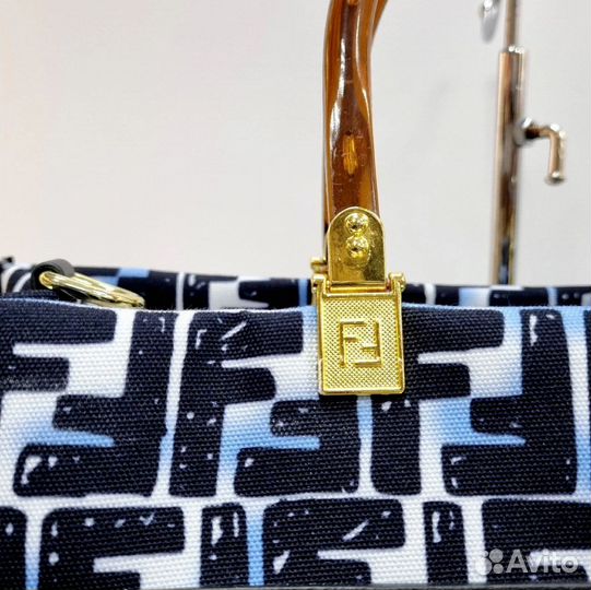 Сумка Fendi