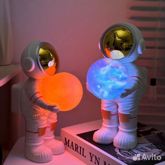 Блютуз колонка ночник Космонавт