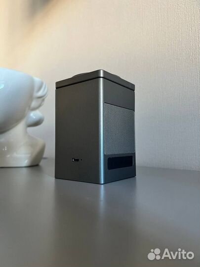 Колонка с часами и зарядкой 3в1