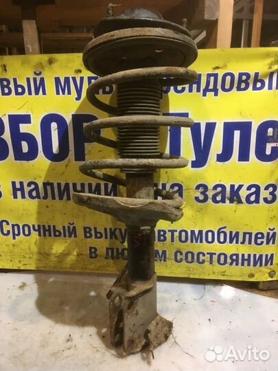 Стойка передняя левая Mitsubishi Galant