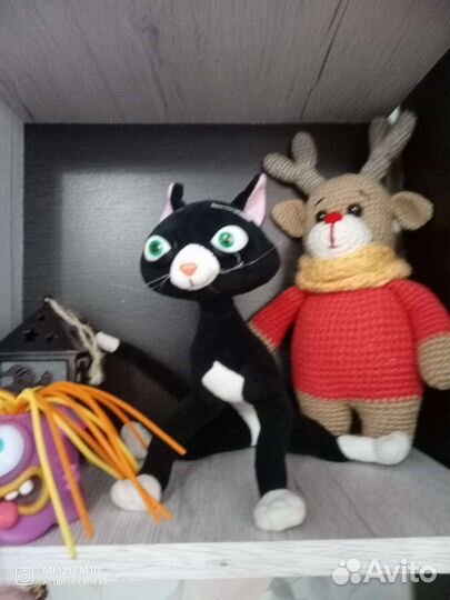 Кошка Варежка,Hello Kitty