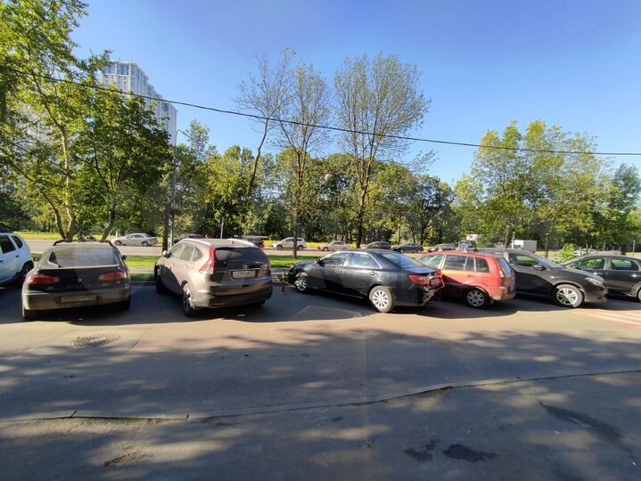 Комната 13,1 м² в 3-к., 1/17 эт.