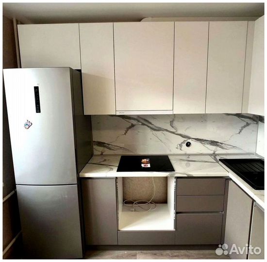 Кухни модные Кухонные гарнитуры на заказ