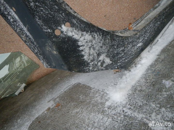 Б/У Б/У Боковина правая, Cadillac (Кадиллак) -SRX