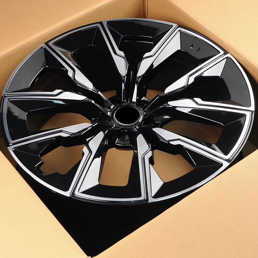 Диски на BMW-7(G),X3(G),X4(G) iWheel FBX144-21 10x21/5x112 D66.6 ET40 BMF литой