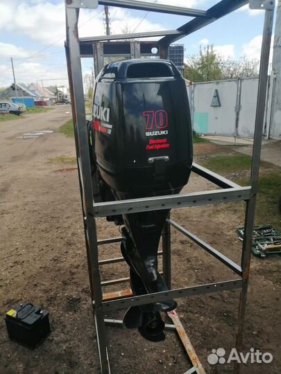 Лодочный мотор Suzuki DF 70