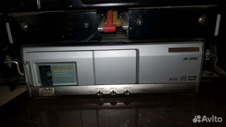 Комплект усилителя, ченжера, телевизоров в машину