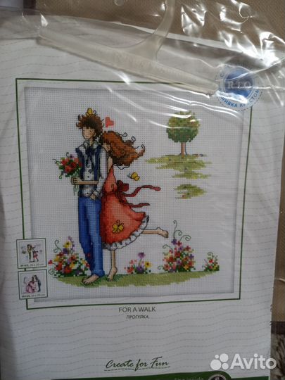 Продам наборы для вышивания крестиком