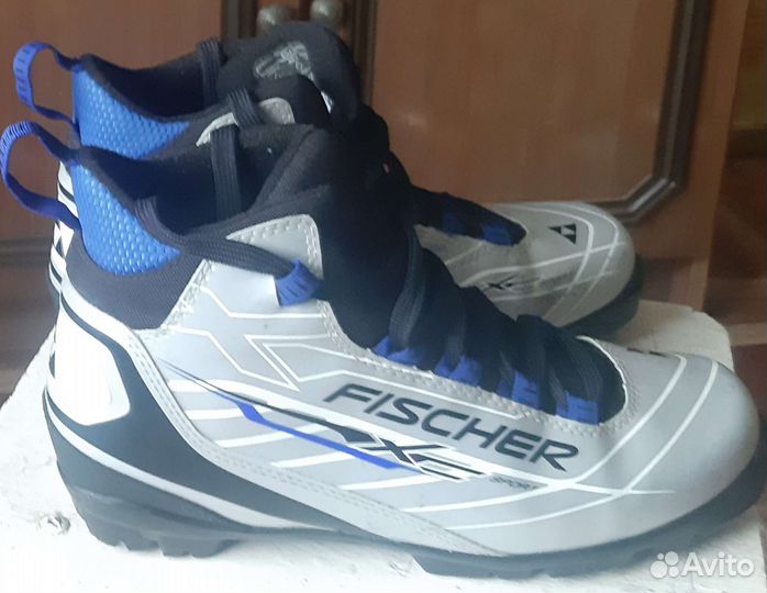 Лыжные ботинки fischer классические