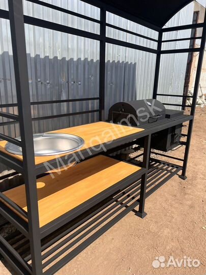 Кованные мангалы с крышей