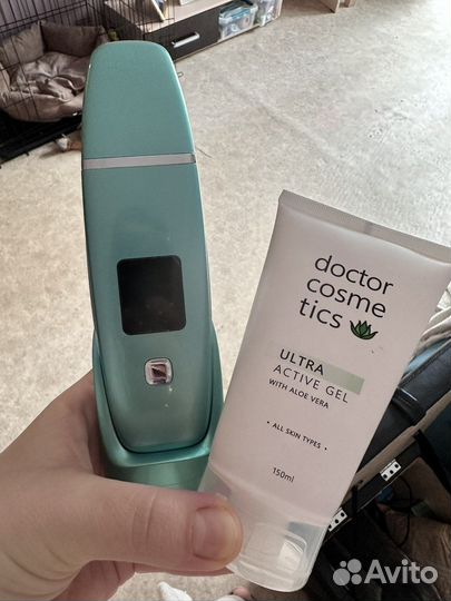 Ультразвуковой аппарат для чистки лица