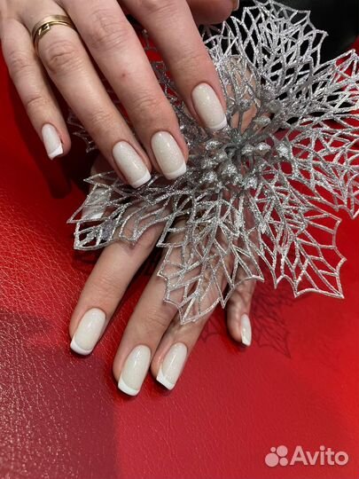 Маникюр педикюр