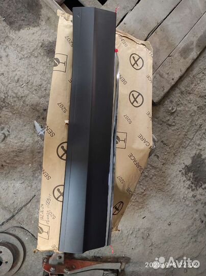 Volkswagen tiguan 2 накладка двери