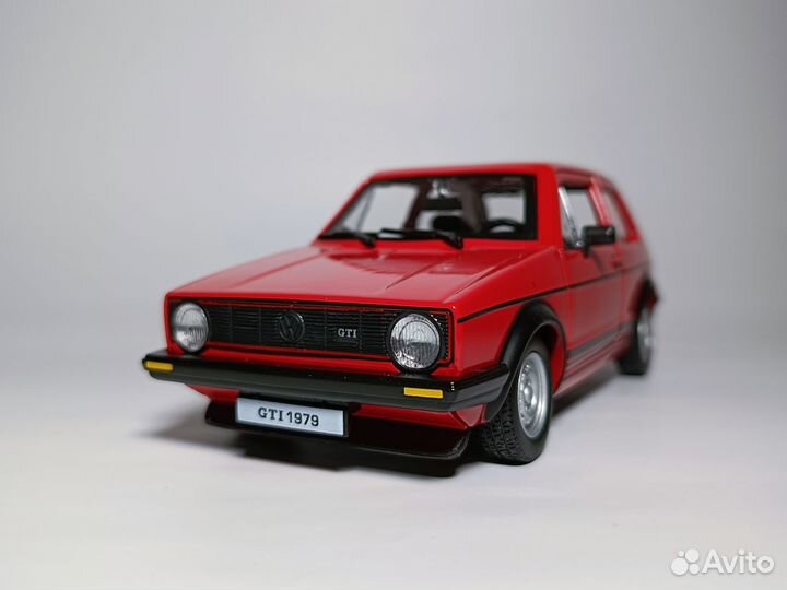 Модель Volkswagen Golf Mk1 GTI 1979 Bburago 1:24