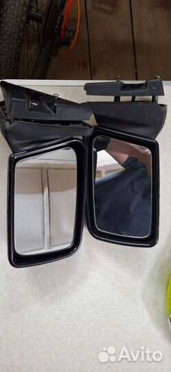 Боковое зеркало на газ