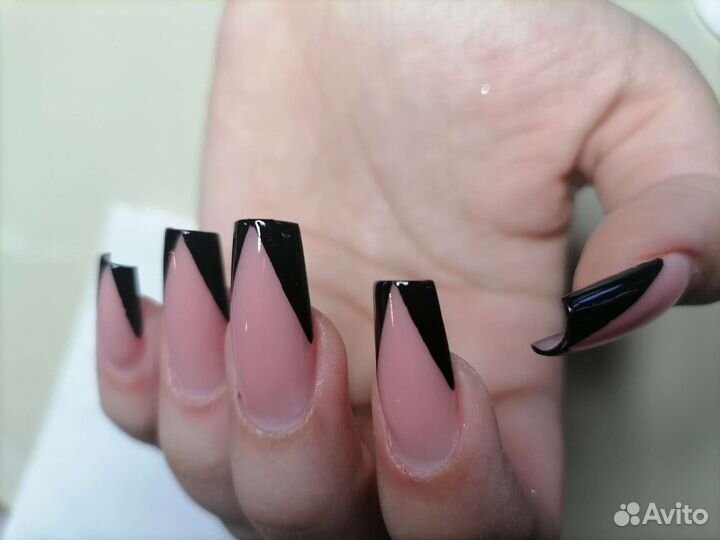 Наращивание ногтей