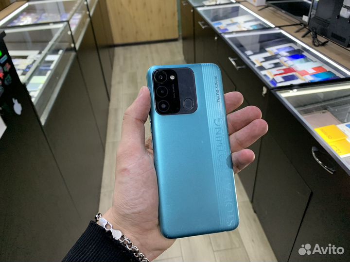 TECNO Spark 8C, 4/64 ГБ
