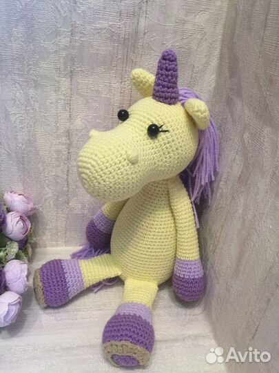 Мягкая вязаная игрушка единорог ручная работа