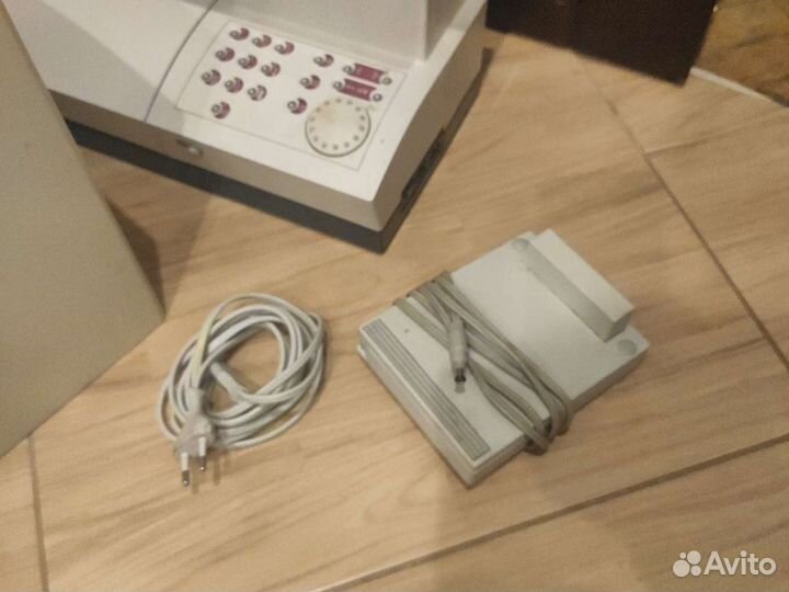 Швейная машина Pfaff 2046