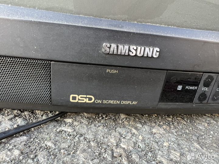 Телевизор samsung