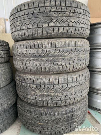 Toyo Open Country W/T 255/60 R18 112T