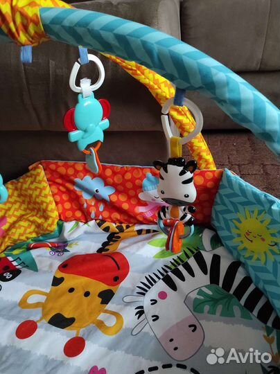 Детский развивающий коврик