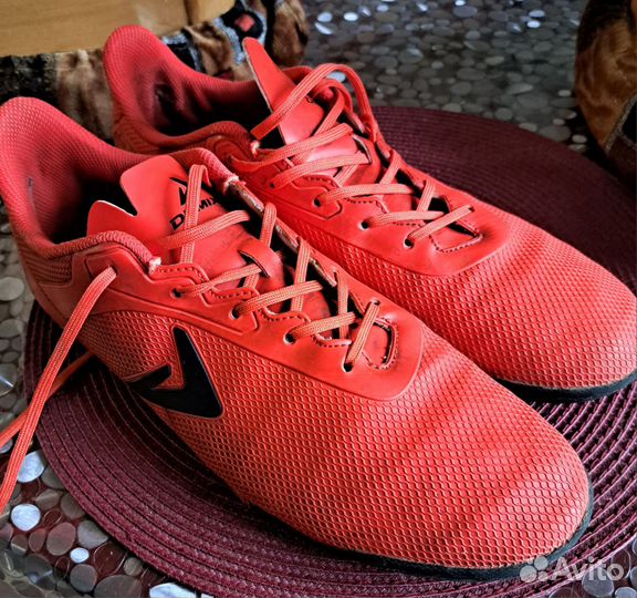 Футбольный буцы 46 размер