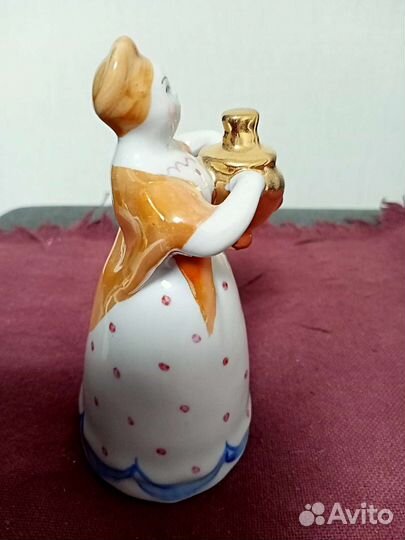 Барышня с самоваром Дулево