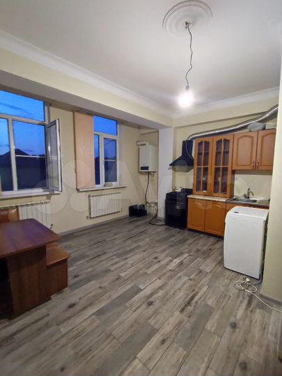 1-к. квартира, 47 м², 2/5 эт.