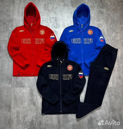 Спортивный костюм