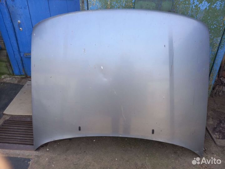 Капот на volkswagen passat б4