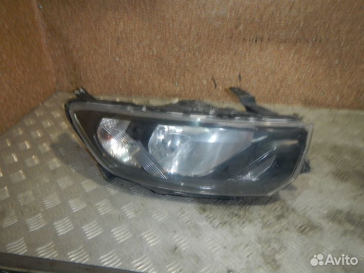 Фара правая, ваз-lada granta (гранта) FL (18)