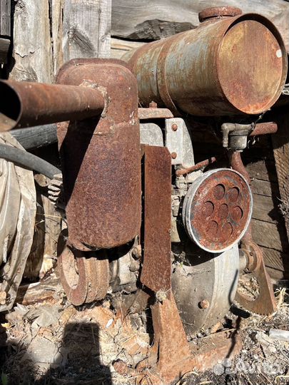 Двигатель бензиновый