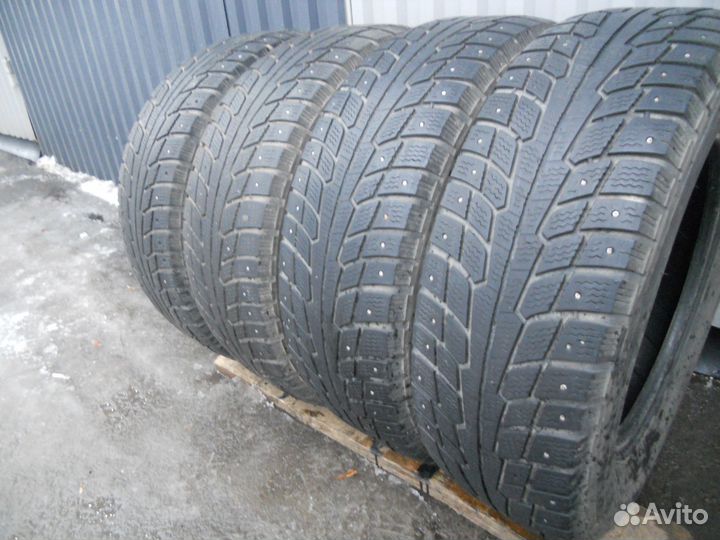 Michelin Latitude X-Ice North 215/70 R16 100Q