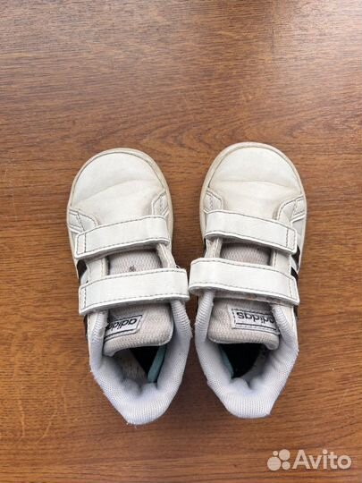 Детская обувь пакетом Adidas Biomecanics 23 р