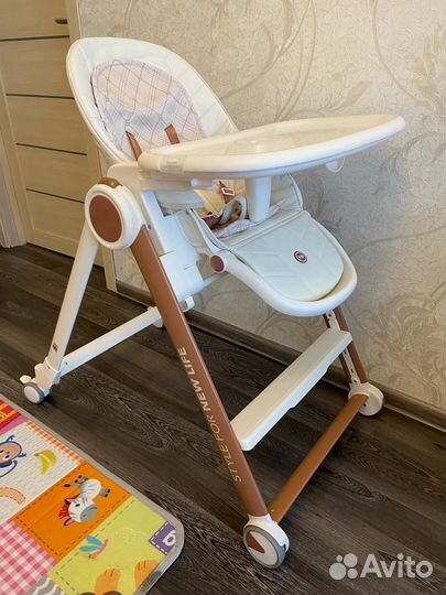 Стульчик для кормления happy baby berny v2