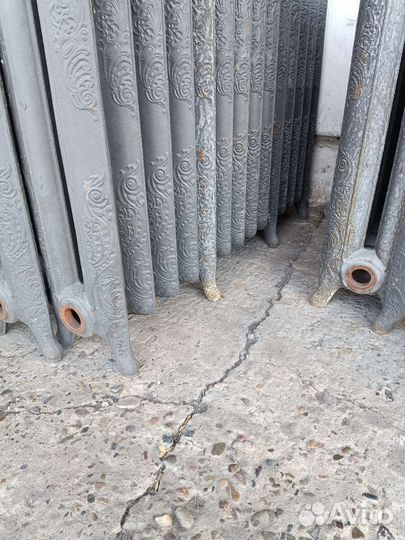 Радиатор отопления чугунный