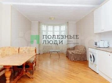 3-к. квартира, 129,5 м², 7/9 эт.