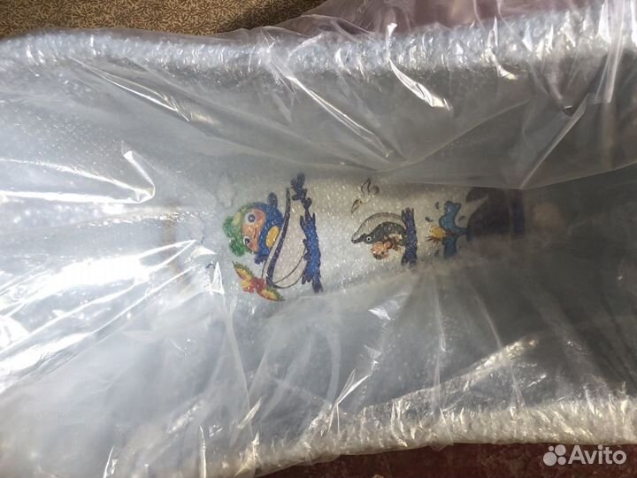 Ванна детская с клапаном для слива и аппликацией