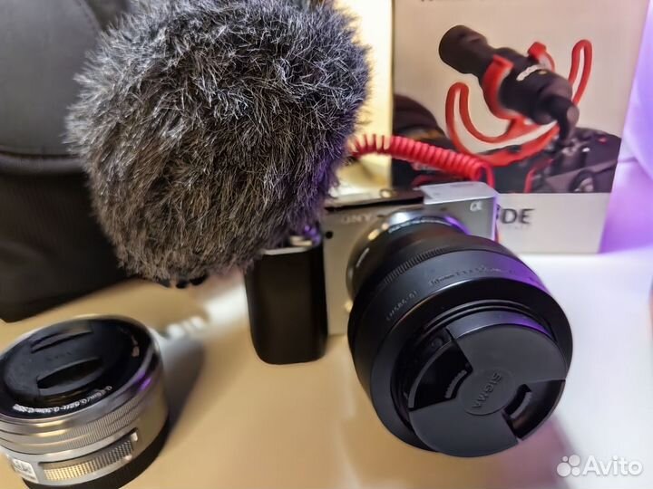 Камера Sony a6400 kit, Sigma 30mm, Rode VideoMic