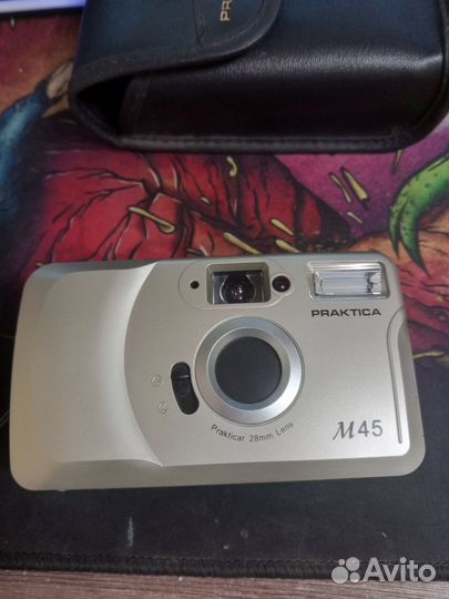 Пленочный фотоаппарат praktica m45