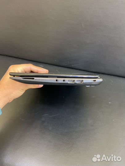 Нэтбук Acer aspire one 722