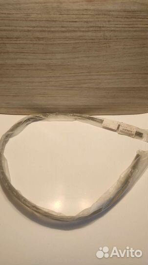 Молдинг лобового стекла Mitsubishi Outlander