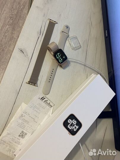 Часы apple watch se 40 mm