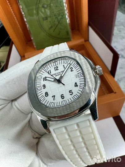 Наручные женские часы Patek Philippe